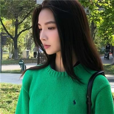 出位俏娇娃